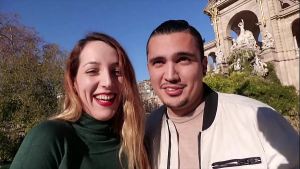 Liz se fait baiser devant son mec