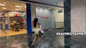 Oak court Mall fan wants to get sucked