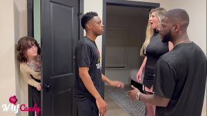 Trailer Milfcandy: Cheerleading coach Daphne catches her girl and gets BBC Threesome