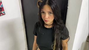 MI NOVIO ME ENGAÑÓ, ¡QUIERO TU POLLA DURA PARA VENGARME! – PORNO EN ESPAÑOL