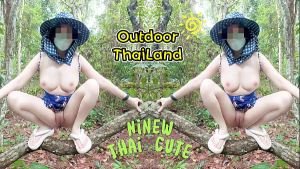 Amateur Thai villagers have sex in the forest public 4K 18