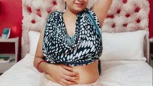 गर्ल्स हॉस्टल में GF की हॉट फ्रेंड से गलती से 69 चुदाई रोमांस