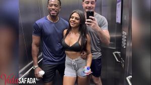 Nosso novo personal trainer é muito atencioso. deu uma aula de como foder a esposa após o treino.