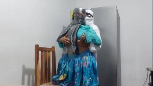 Arabian fucks in front of the refrigerator and has a great orgasm – real sex