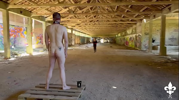 Fisted in the abandoned factory!