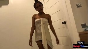 Asian girlfriend gives boyfriend long lasting blowjob