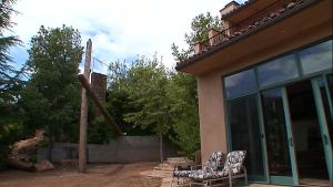 Cheyenne Jewel Has A Sissy Husband That Can’t Satisfy Her