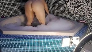 Vivi Guedez – Viciada em Anal.