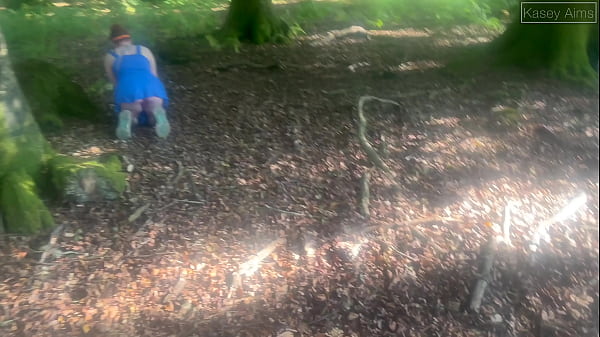 A New Forest Walk With A Stranger’s Cock In My Mouth And Tight Pussy