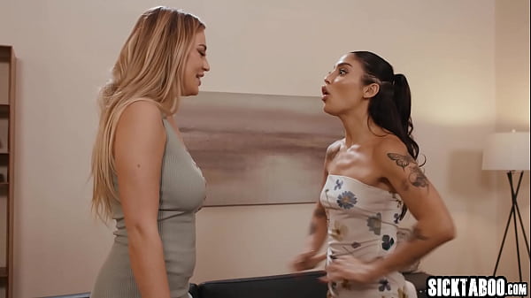 Big tits lesbian fucks wet big ass babe and hot lesbians enjoyed muffdiving