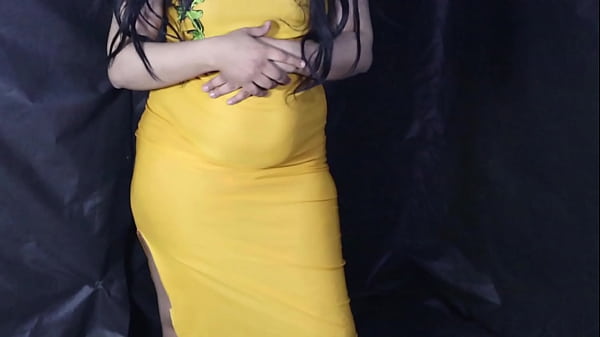 تعالى نيكنى انا هند المتناكة نفسى اتناك من شاب زبه كبير هند المصريه المتناكة