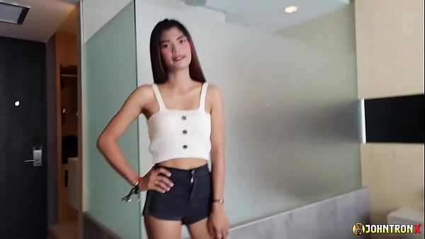 JohnTronX – POV hard fuck with a beautiful amateur Thai slut