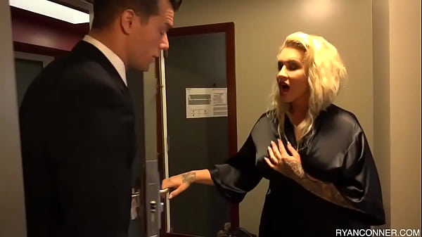 Security Guard Wants His Piece Of The Action And This Big Booty Anal Loving Milf Obliges Him.