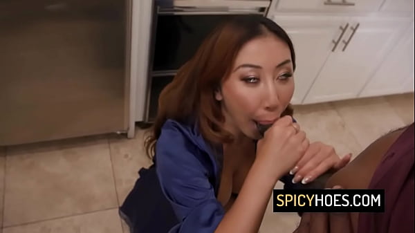 Sexy asian wife gets her asshole destroyed by a BBC – Nicole Doshi