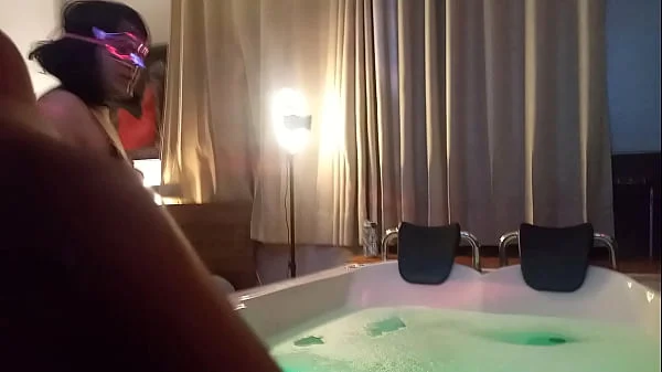 Elchicodelpeinadofollador – hacemos cochinadas antes de la bañera