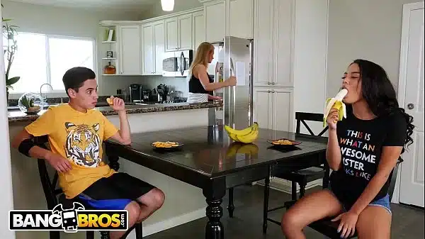 BANGBROS – The Girl I’ve Been Sexting With Turned Out To Be My Stepsister