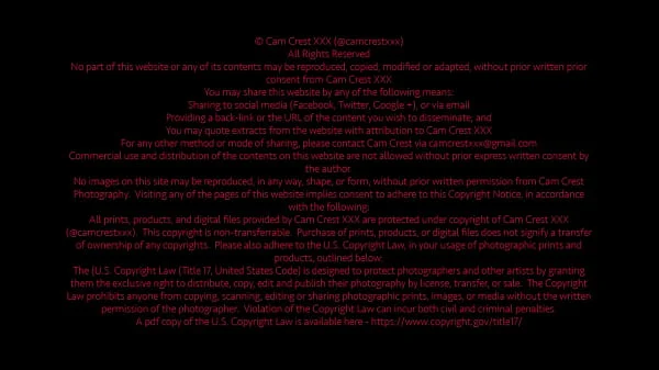 Cam Crest eagerly licks Ditaya’s Pussy (free)