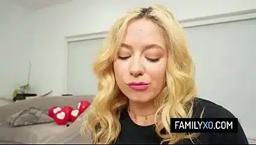 Stepdaughter fucks with stepdad to forget her ex – River Lynn