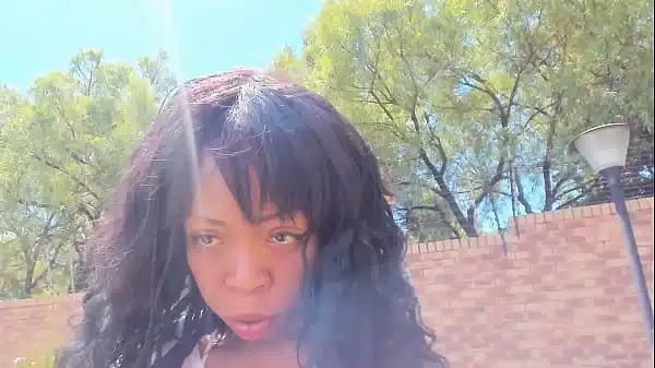 My Xmas picnic, big-booty in leggings