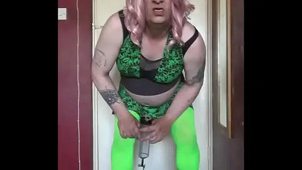 bisexual crossdresser loves the taste of piss as he swallows his own and still wanting some of yours