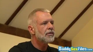 Daddies please their cocks by sucking and banging nicely