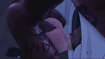 Evelyn’s exposed ass gets instant anal