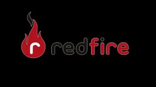 Joyce Oliveira, carioca cavala, em Damas de Red fodendo com Yuri