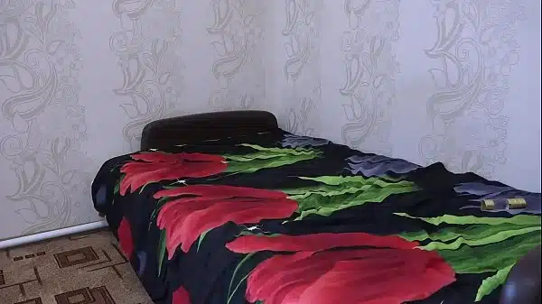 girl with a juicy ass masturbates on the bed homemade video from hairy pussy