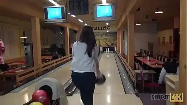 hunt4k lucky fucker organisiert wundervolle abholung beim bowling